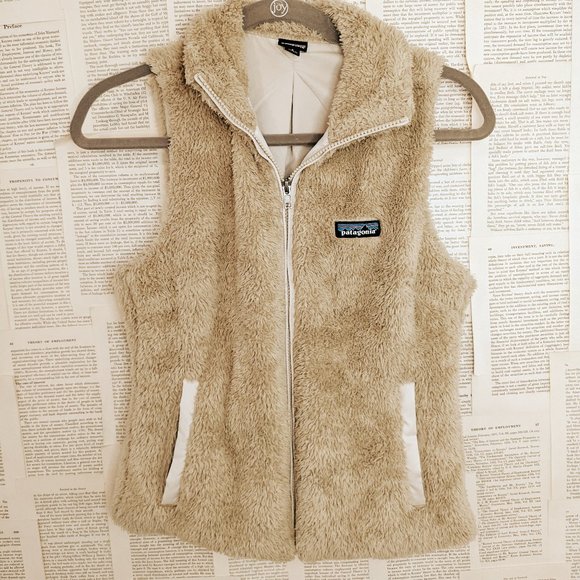 Patagonia Jackets & Blazers - Patagonia Tan Sherpa Zip Up Vest with Pockets